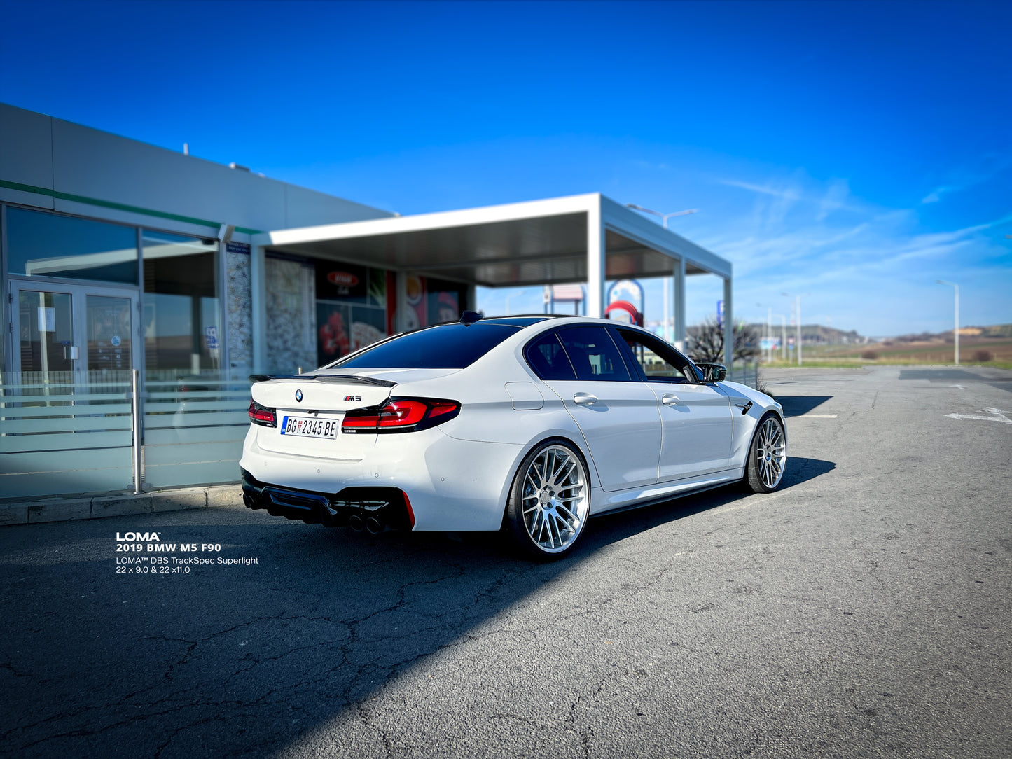 Custom BMW M5 F90 with GTC Competition rims