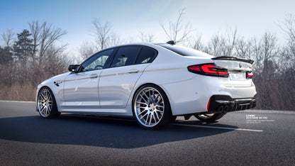 BMW M5 F90 showcasing custom LOMA Forged GTC Competition rims.