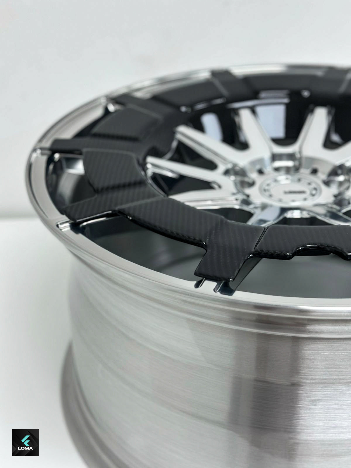 Carbon fiber AERODISC on LOMA Forged wheels enhancing the C8 Corvette's look